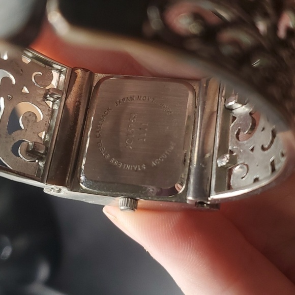 Patina! Needs batteries lattice Victorian hinge watch B2726 quartz - Picture 3 of 4